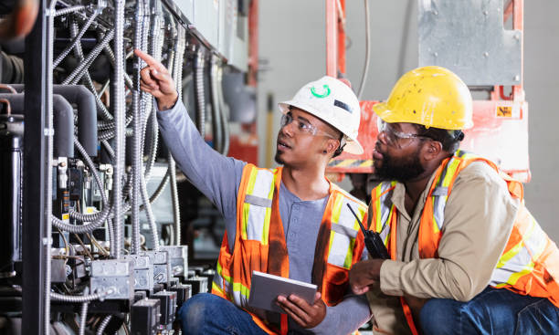 Best Emergency Electrician Near Me  in Donald, OR